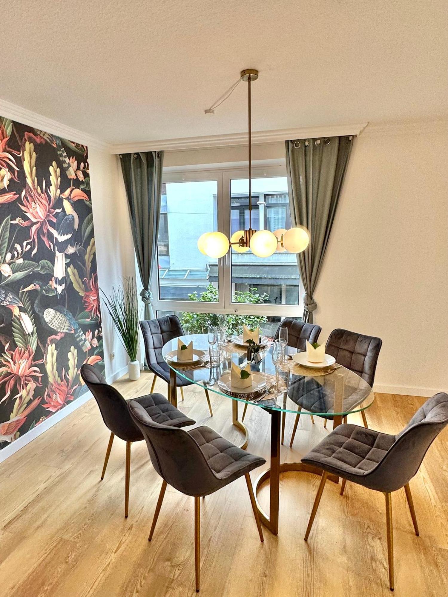 City-apartment Mit Dachterrasse & Massagesessel In Der Fussgaengerzone K4 Apartment *