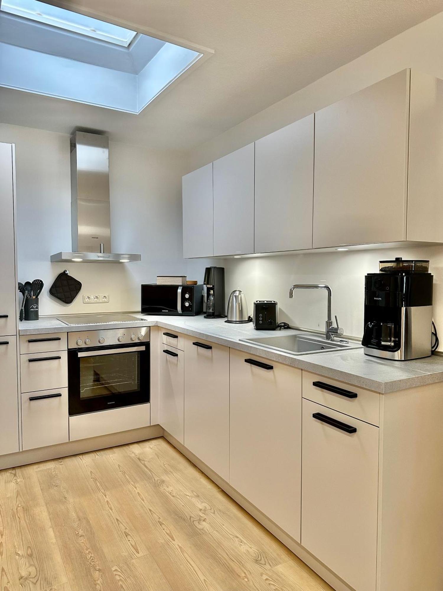 City-apartment Mit Dachterrasse & Massagesessel In Der Fussgaengerzone K4